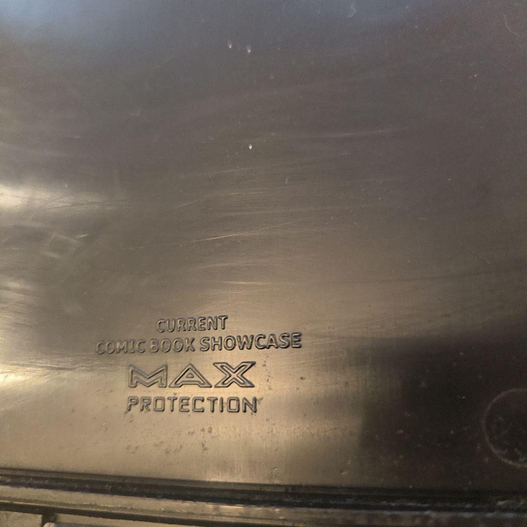 ジェームズ・ボンド　小道具