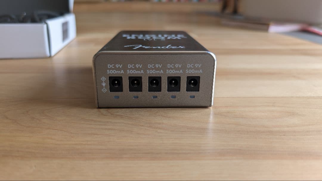 Fender ENGINE ROOM LVL 5 パワーサプライ 中古