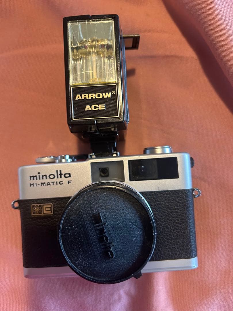 Minolta Hi-Magic F Arrow Aceのフラッシュ付き