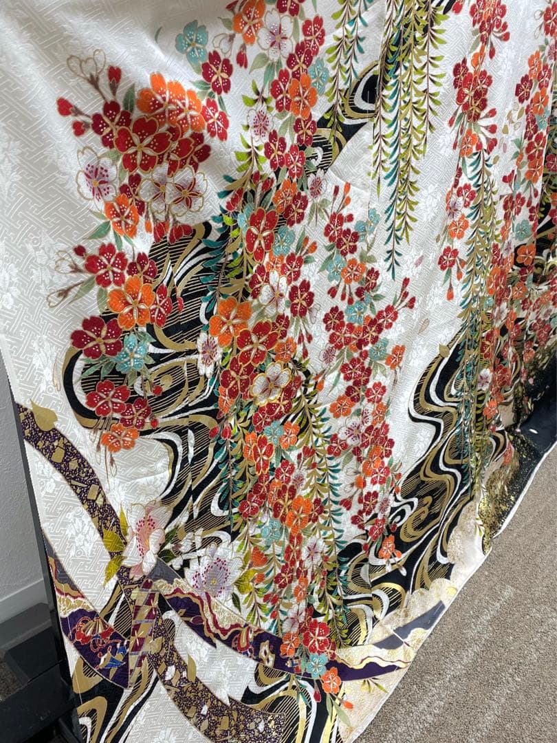 振袖 仮絵羽 舞台衣装 金駒 金彩 紋意匠 桜尽くし 正絹 未仕立て品 八掛付き