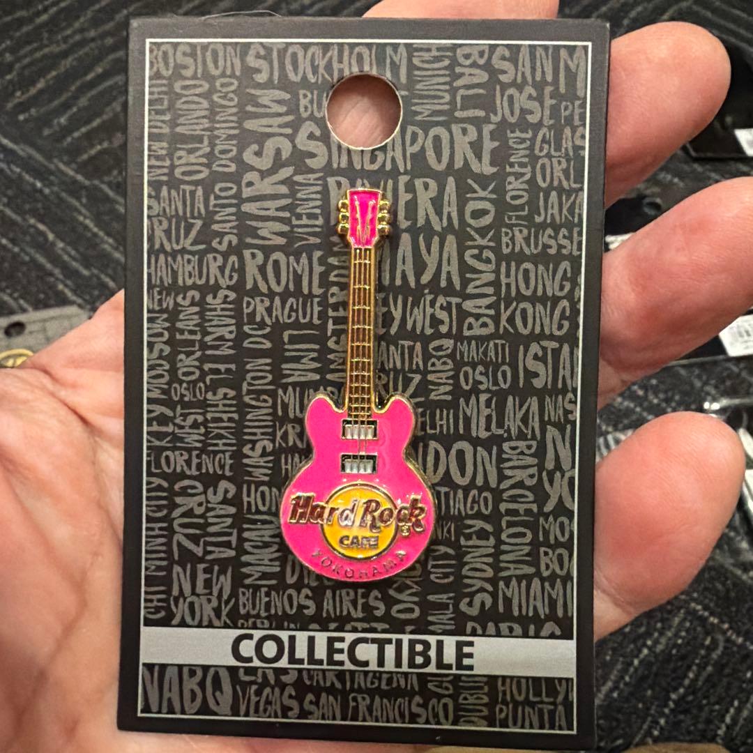 “Hard Rock CAFE”ピンバッジ(12点セット)