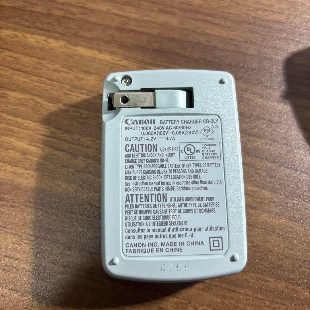 デジタルカメラ Canon IXY digital camera