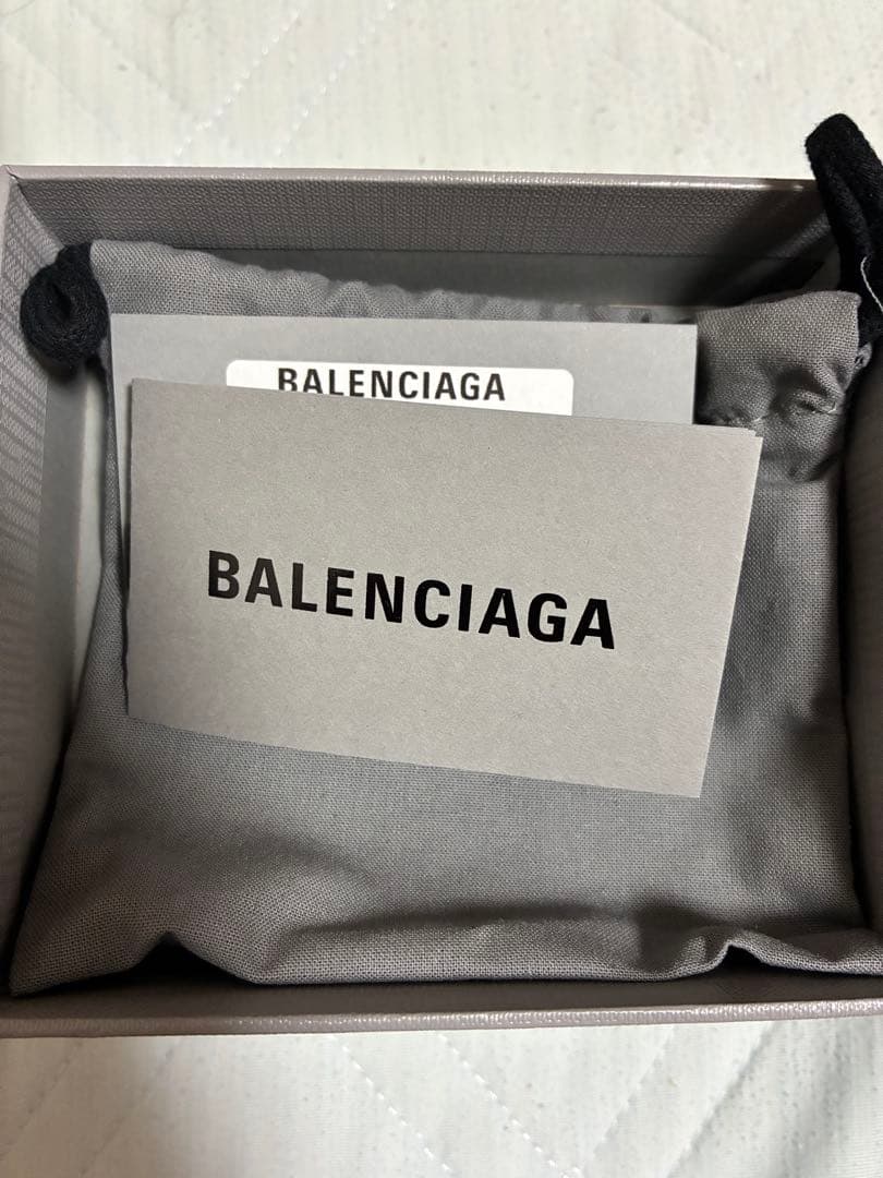 BALENCIAGA AirPodsPROケース　美品