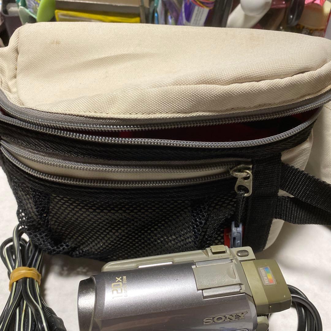 SONY miniDVビデオカメラ　DCR-HC40 ②