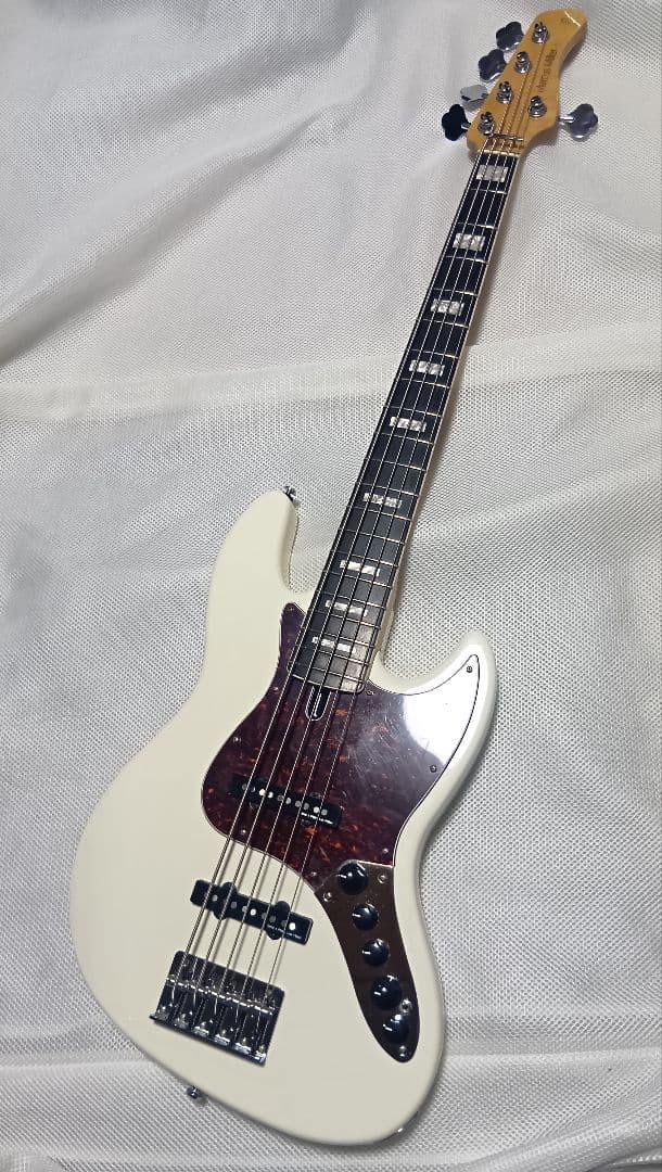 Sire V7 5ST Alder Antique White 5弦 アクティブ