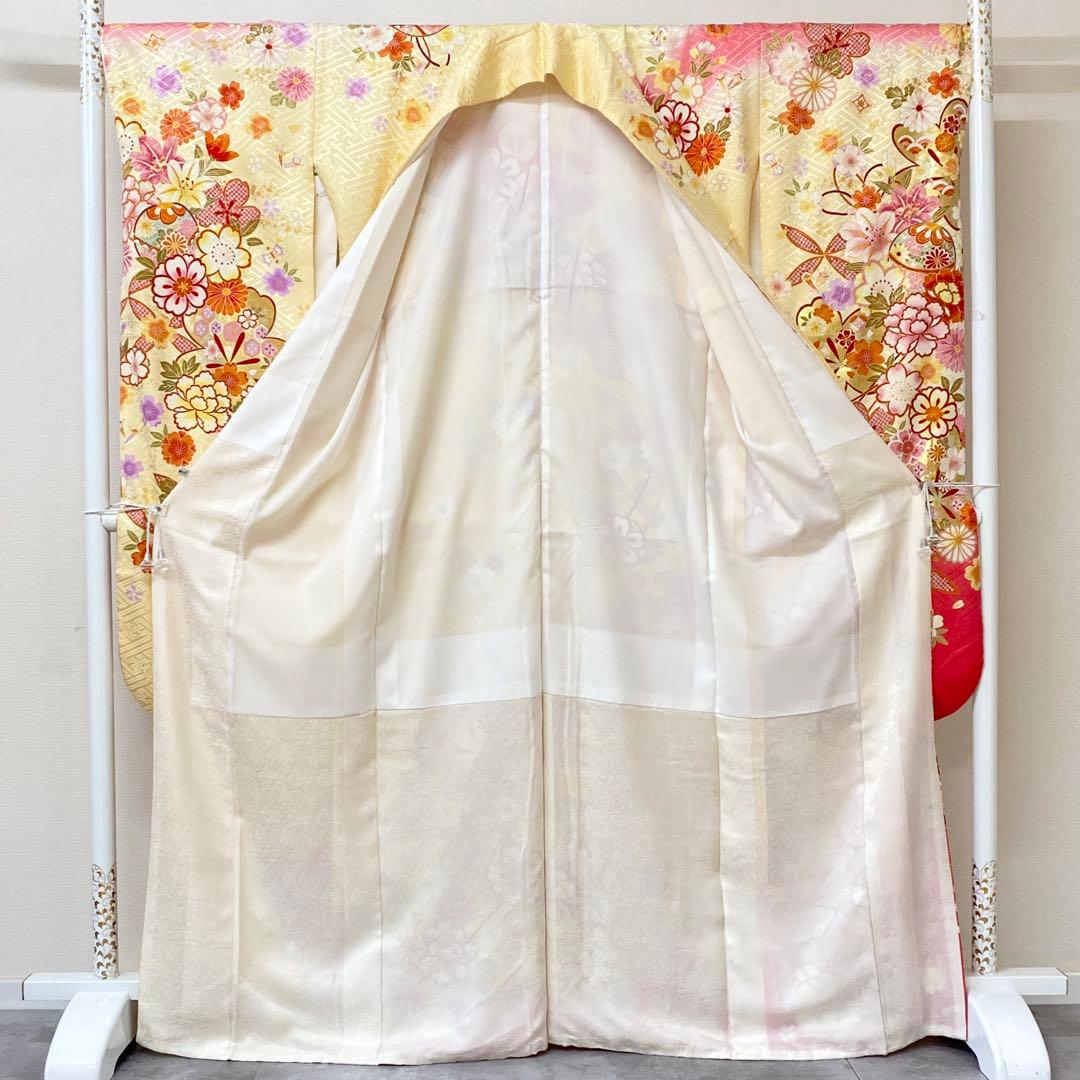 ⭐︎K0620 正絹 振袖 レンタル店放出品 黄色 ガード加工 花柄 11号