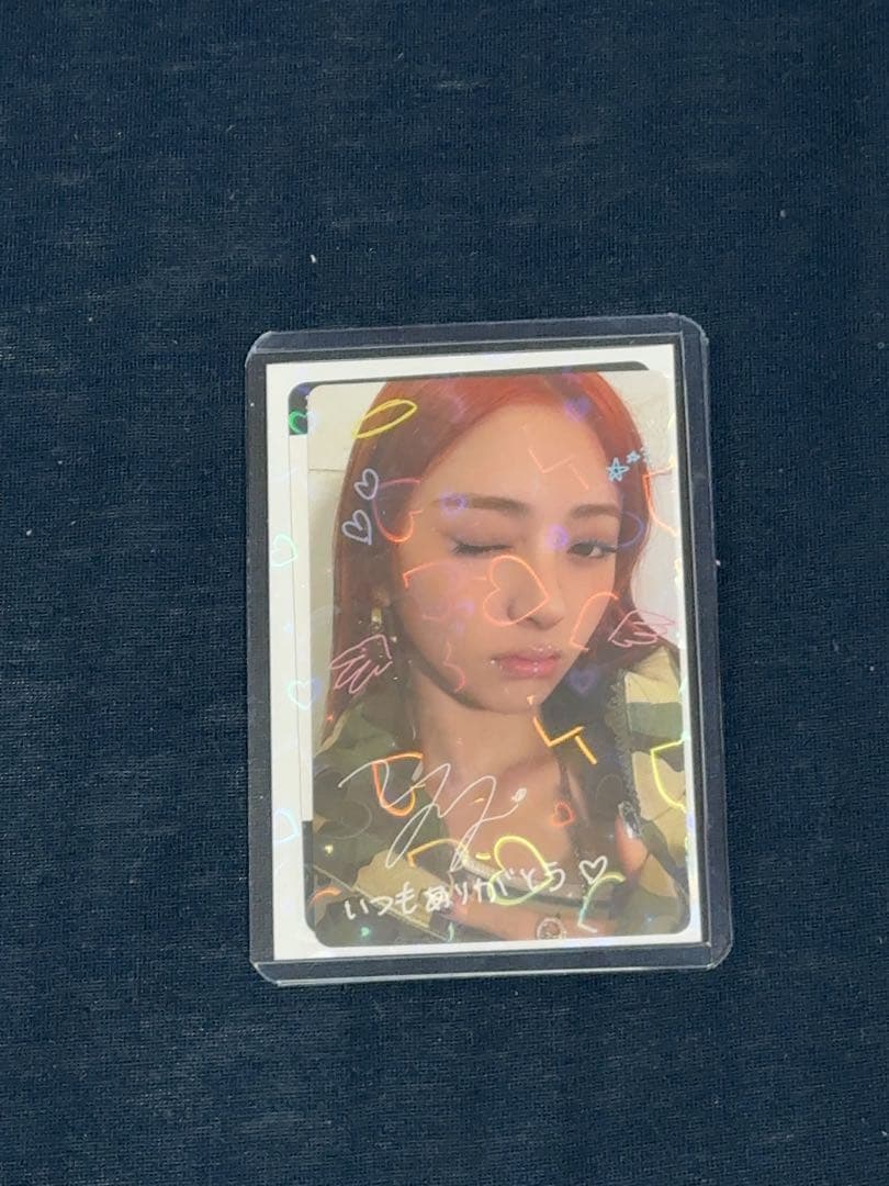 [卒業します]LESSERAFIM ユンジン トレカ　他