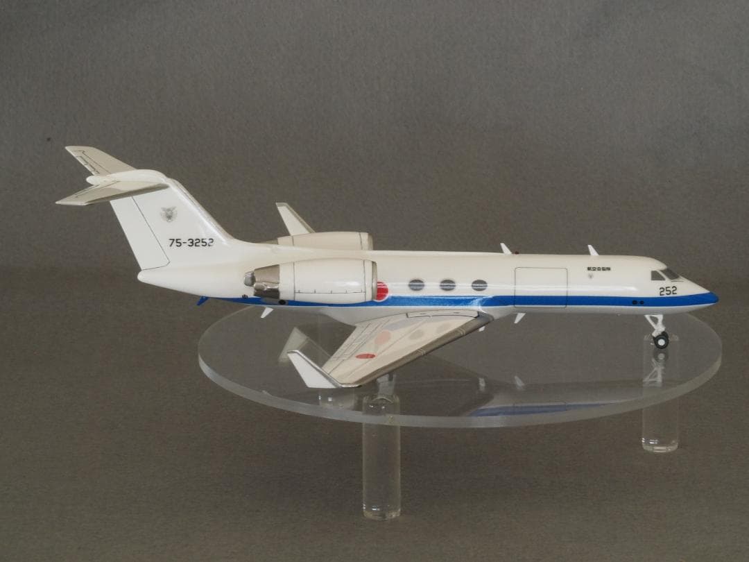 （Taccさん専用）【塗装済完成品】1/144 航空自衛隊U-4