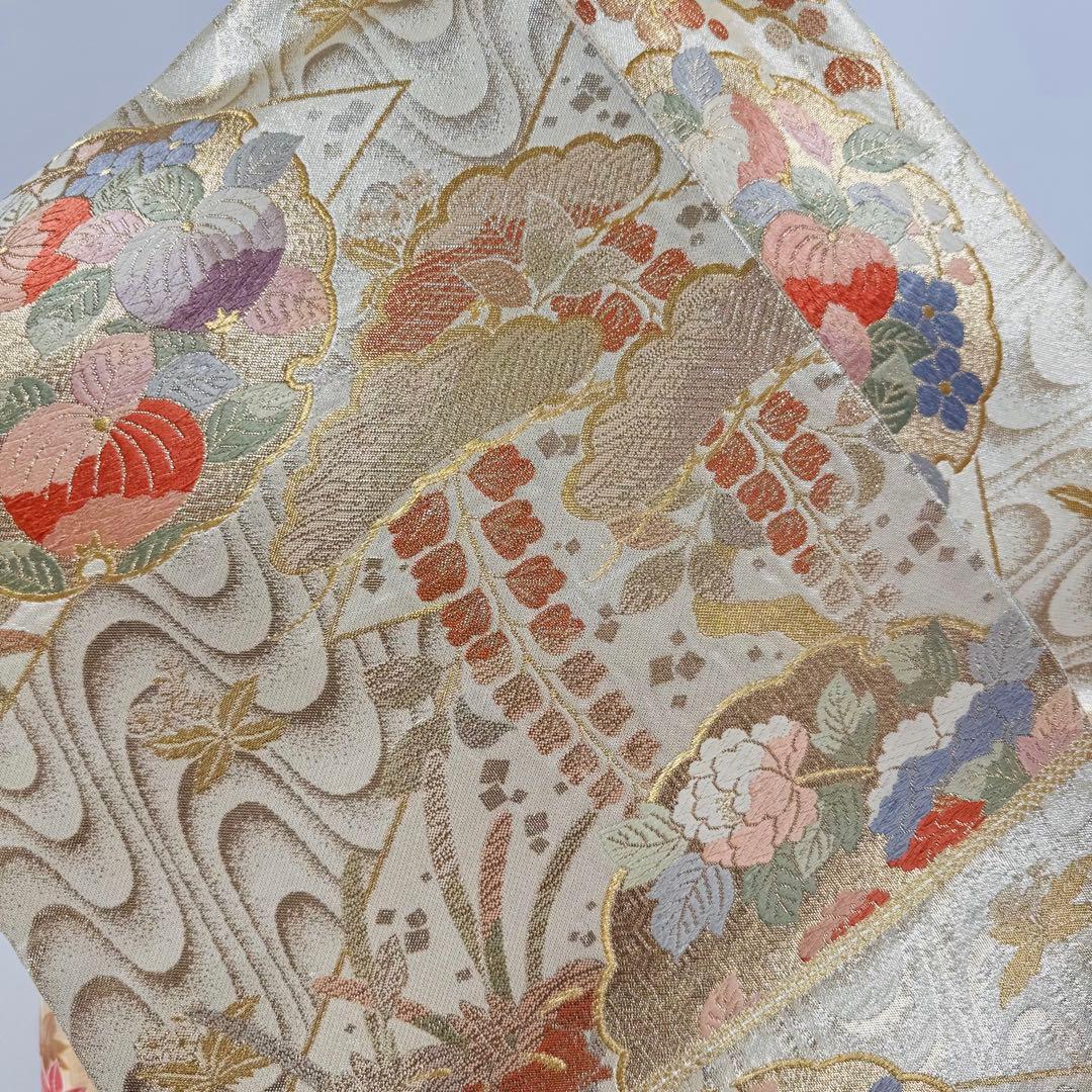 逸品 振袖8点フルセット 谷崎潤一郎の世界・落款あり　古典　金駒刺繍 成人式