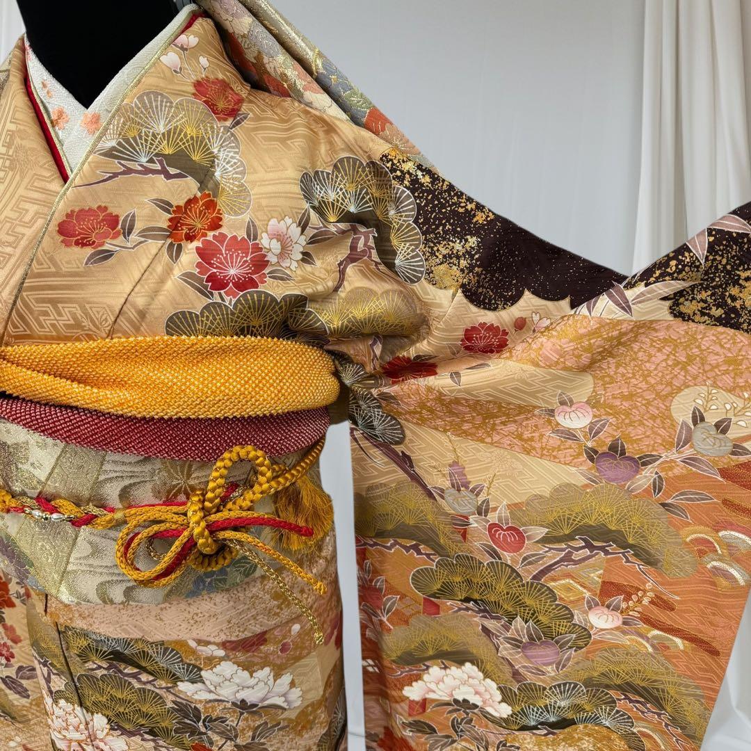 逸品 振袖8点フルセット 谷崎潤一郎の世界・落款あり　古典　金駒刺繍 成人式