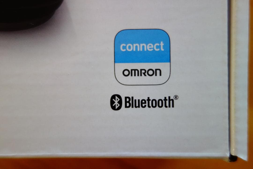 ♪送料無料♪ オムロン 体重/体組成計 カラダスキャン KRD-703T