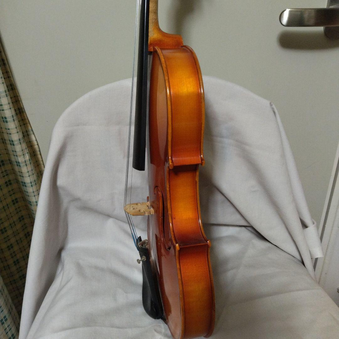 ♥特価♥スズキバイオリン4/4 品番280♥弓ケ―ス松脂調子笛(ピッチパイプ)付