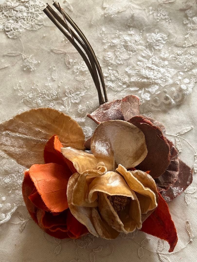 アンティークヴィンテージベルベット布花コサージュブローチ帽子ドレスパーツ装飾