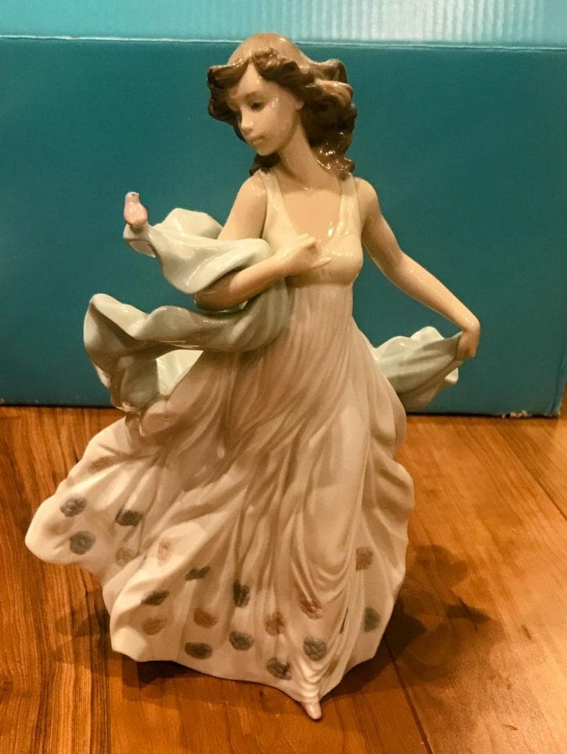 リヤドロ LLADRO 【夏のセレナーデ】美品