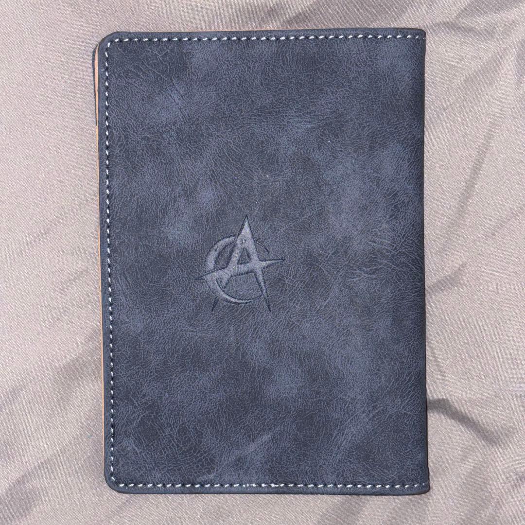 ⭕️レア ATEEZ POPUP STOREパスポートケース OUTLAW