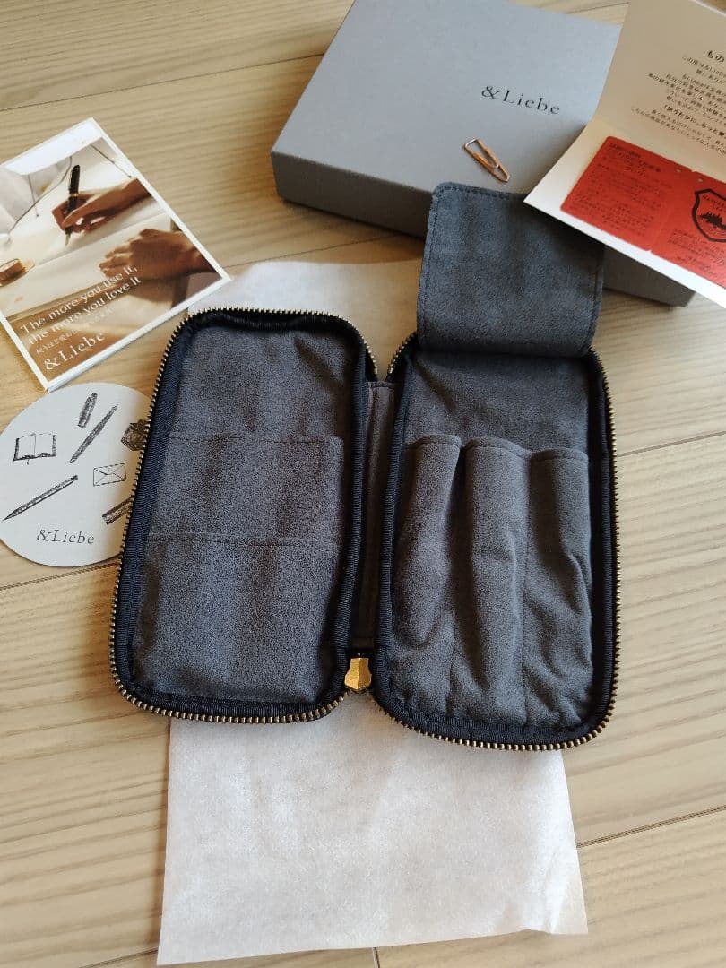 美品 &Liebe ジップペンケース ブラック