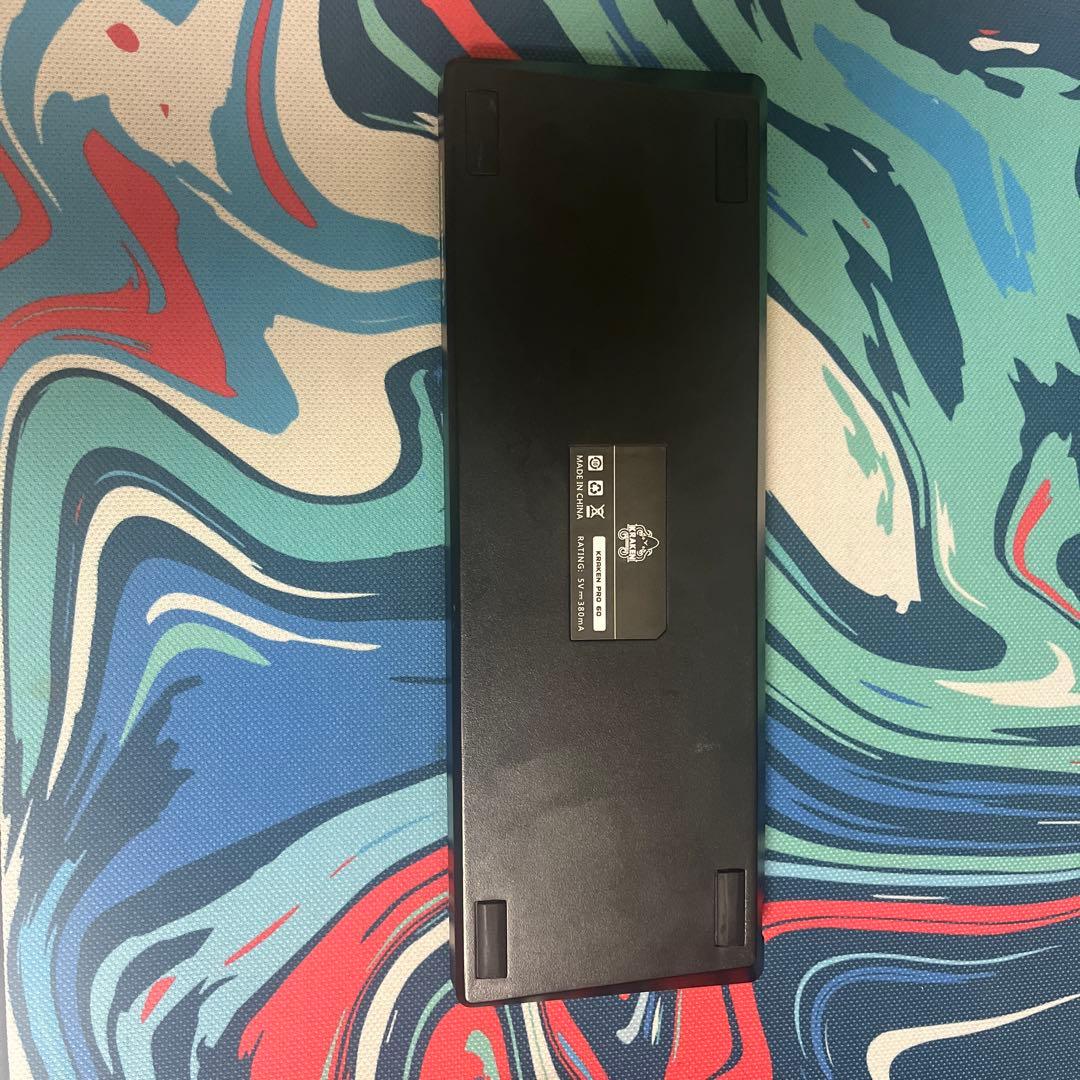 Kraken銀軸ゲーミングキーボード