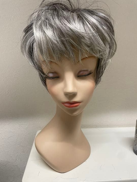 超高品質　白髪30〜90% オーダーメイド使用　白髪　ウィッグ　全体ウィッグ