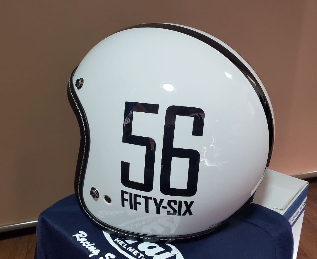 未使用 arai classic air 56design 59-60cm L