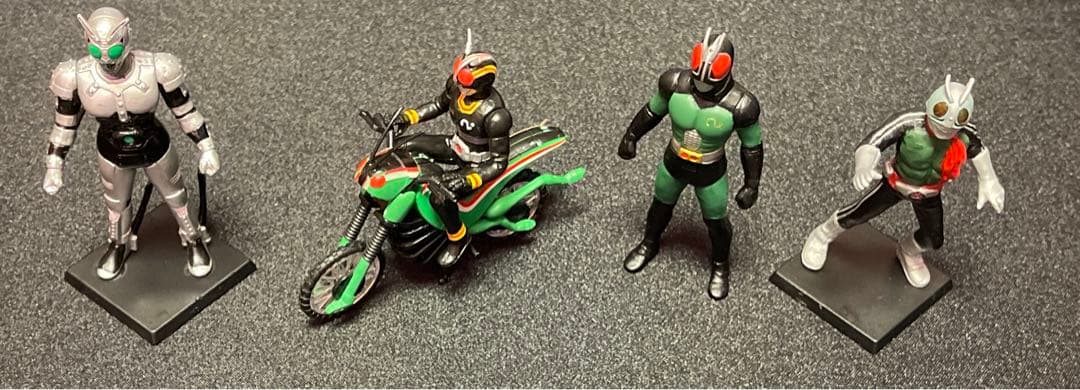 仮面ライダー フィギュア 4体セット　バトルホッパー
