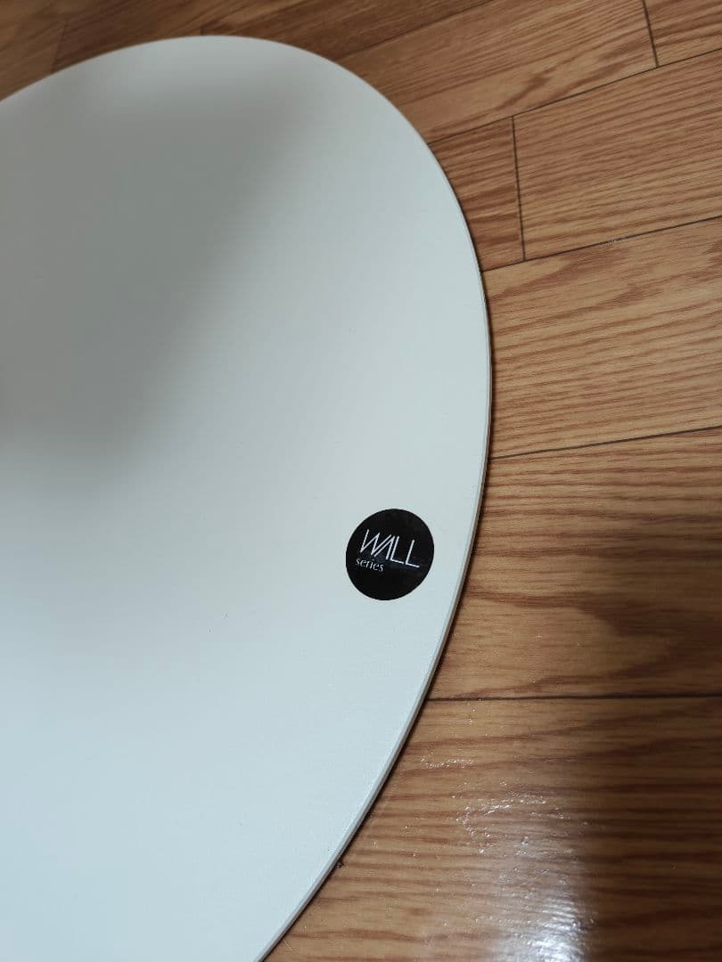 【廃盤】EQUALS Wall ホワイト スタンド式テレビ台 円形ベース