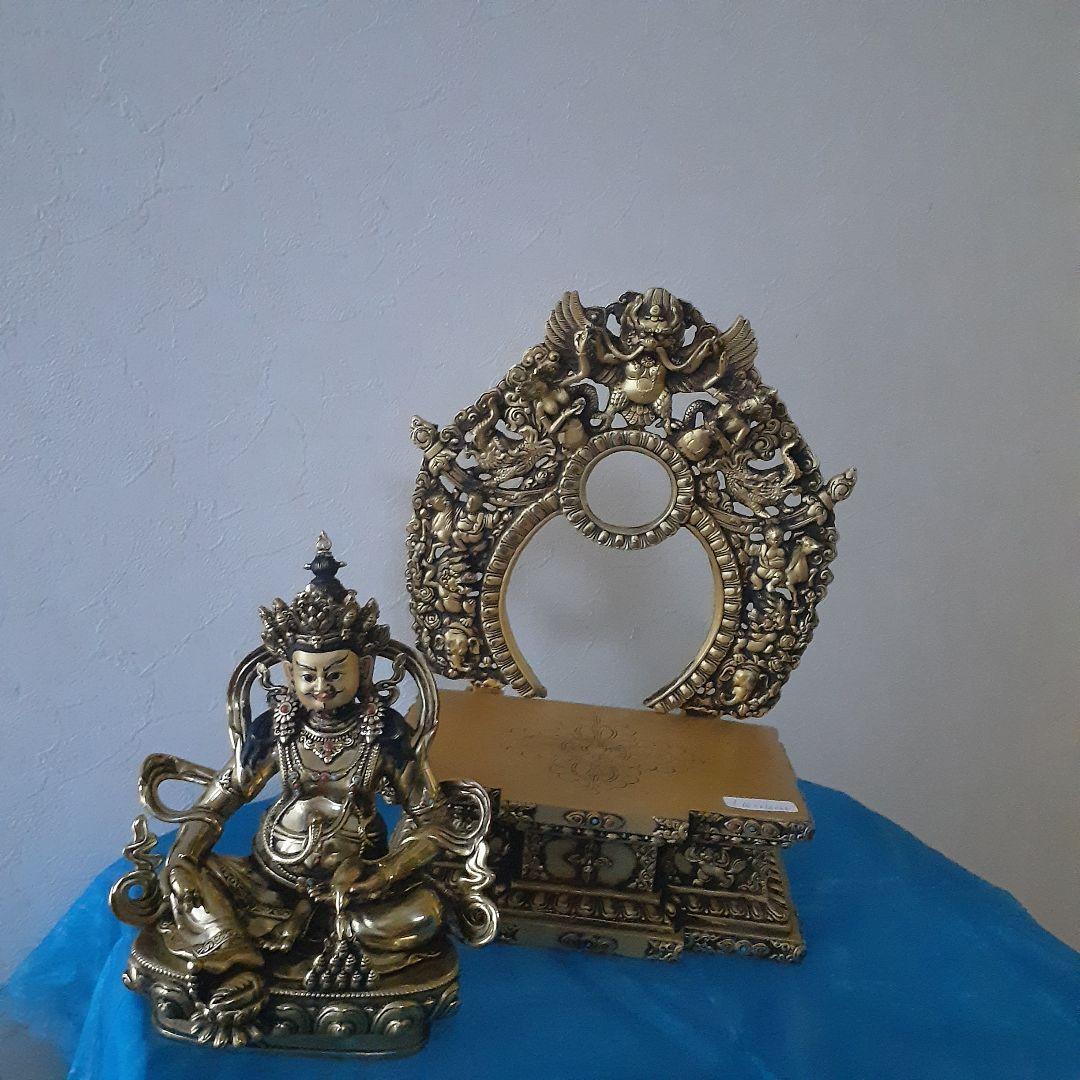 チベットの仏像