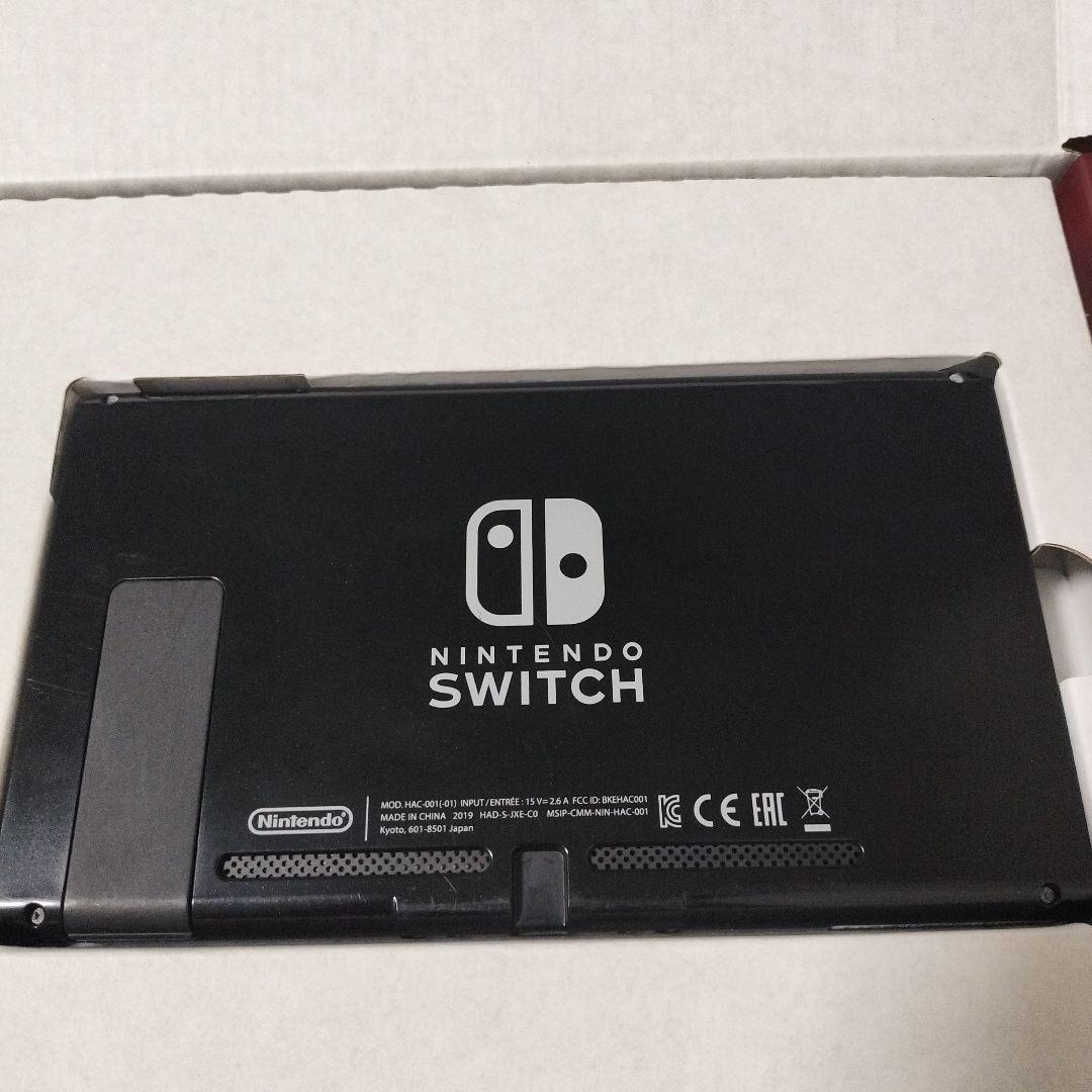 Nintendo Switch 本体 青/赤 付属品付き　箱あり