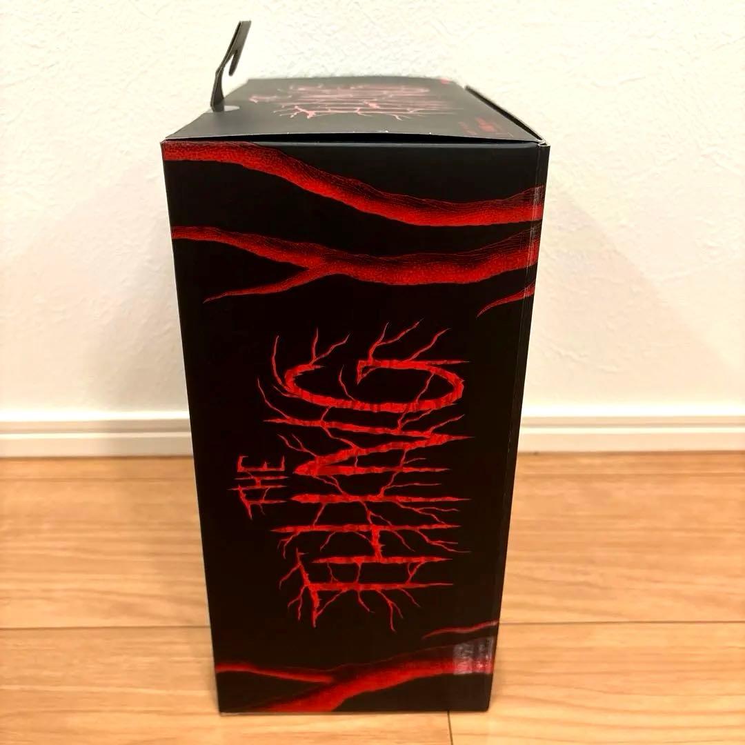 新品【NECA】遊星からの物体X ドッグ・シング7インチ アクションフィギュア