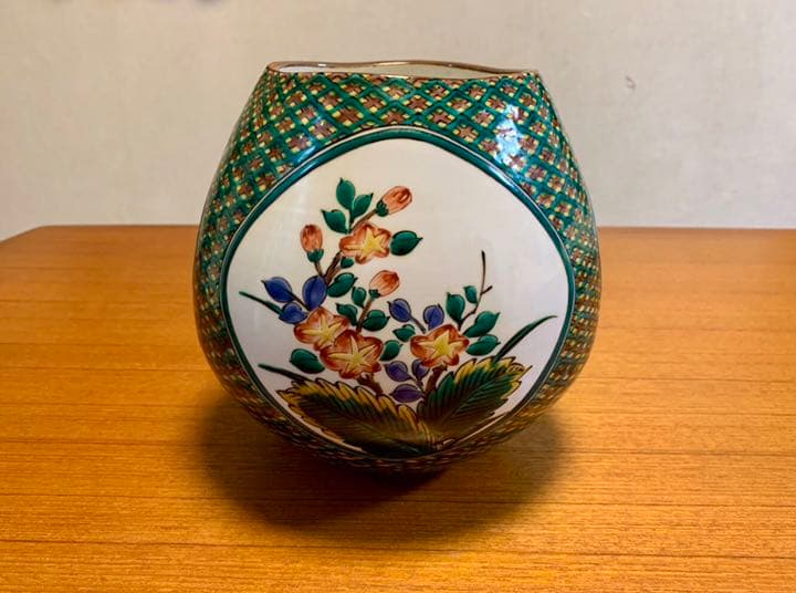 【三ツ井為吉作】九谷焼 色絵花鳥 壺