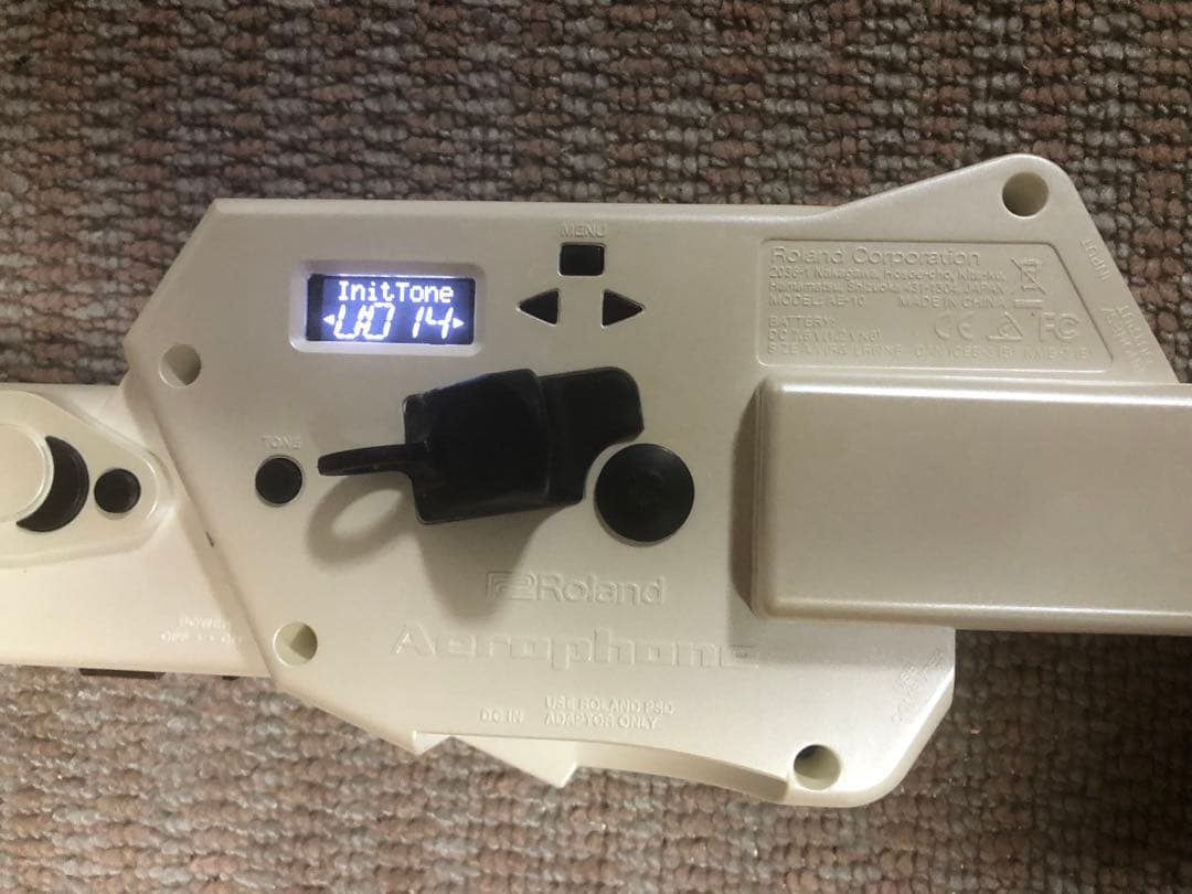 y*n様 エアロフォン Roland AE-10
