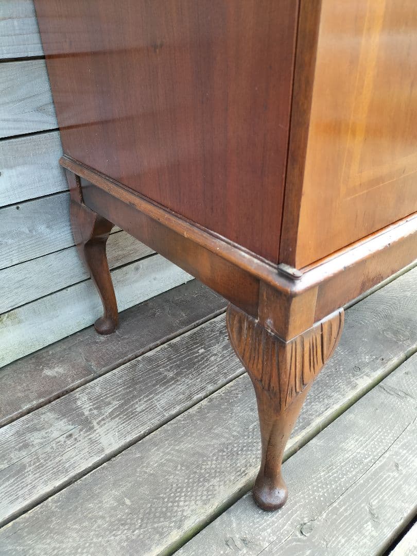 M♦n送料込 英国イギリスアンティーク　サイドボード 猫脚