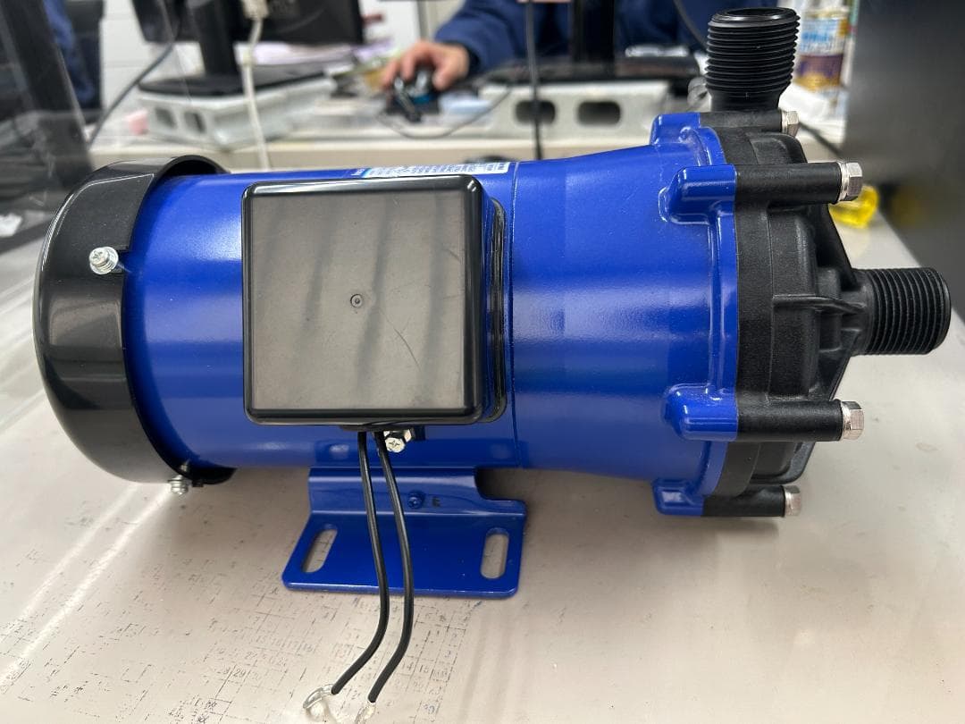 新品　Iwaki MX-100VM 循環ポンプ 鯉池等