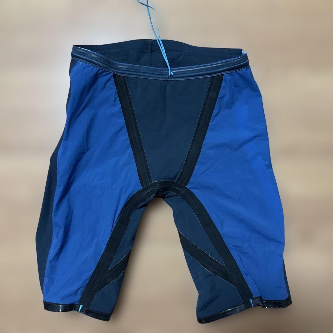 アリーナ【競泳水着｜アクアフォースストームCP】レーシングスパッツ｜公式大会可