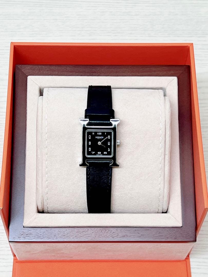 ◉ゆっちゃん　極美品【HERMES】エルメス Hウォッチ HH1.221