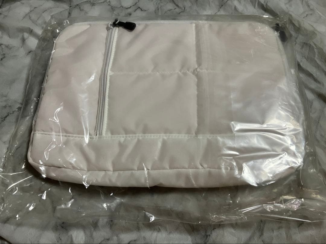 宇多田ヒカル　ノートPCケース ソフトケース　非売品？　抽選当選品　東芝EMI