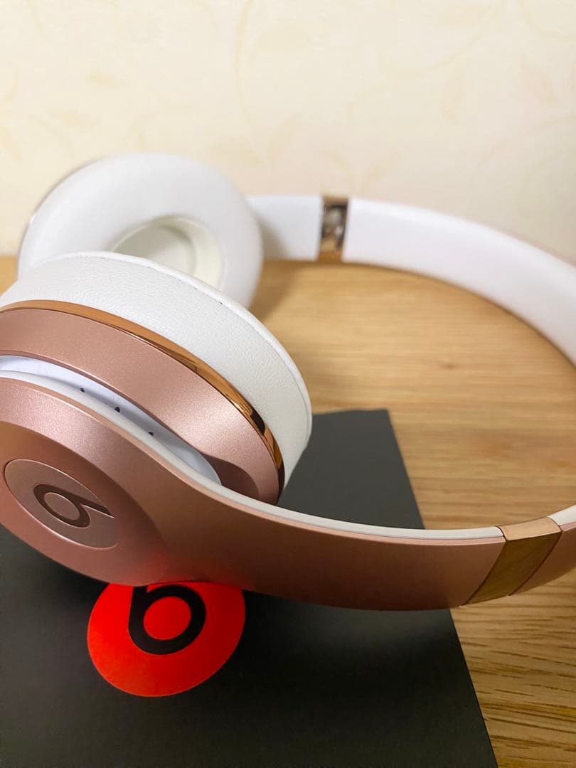 Beats Beats Solo3 ワイヤレスヘッドホン　ローズゴールド