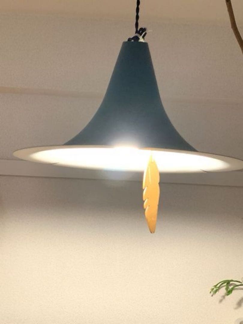 スナフキンの忘れもの　とんがり帽子型ペンダントライト