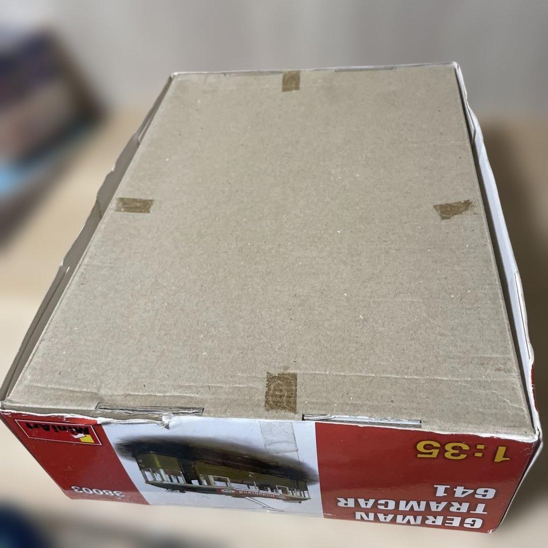 MiniArt 1/35 ドイツ路面電車641 未組立. Ln498