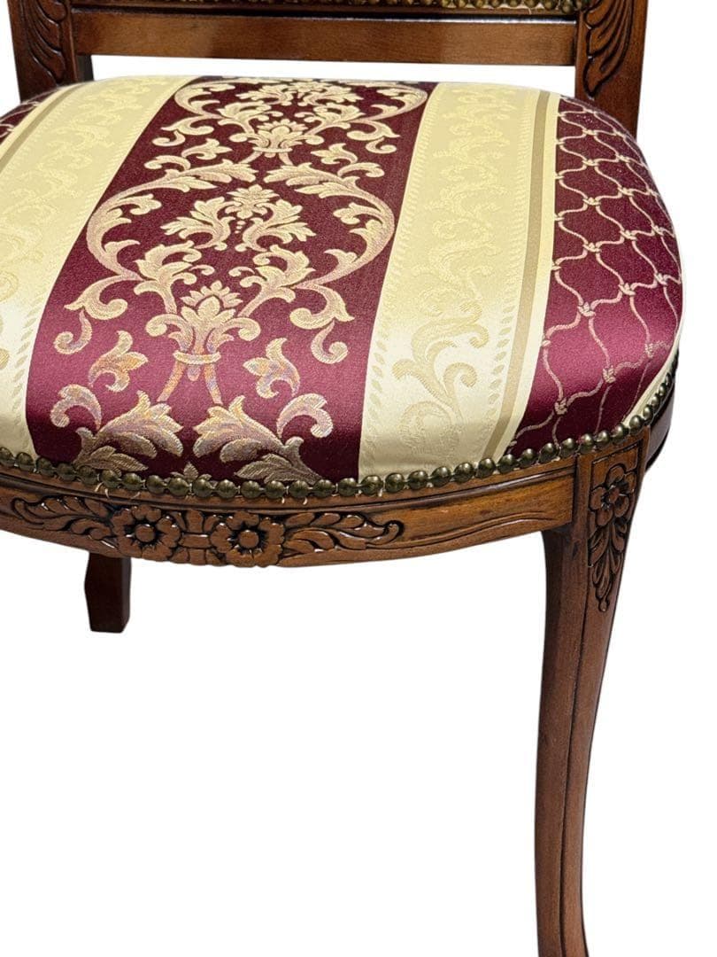 スツール　イタリアスツール　イタリア家具　フットスツール　インテリア