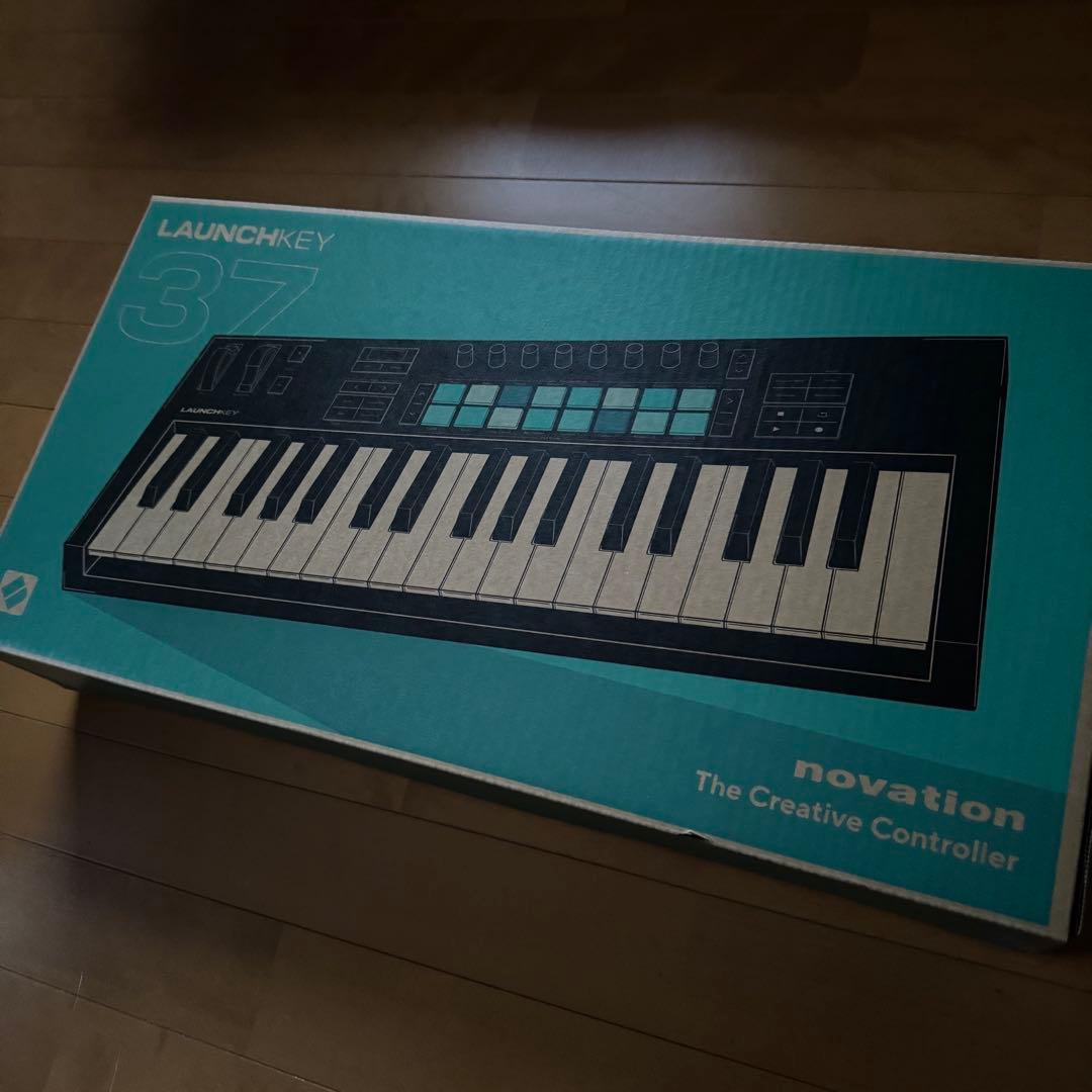 Novation Launchkey 37 Mk4【フルサイズキー/37鍵盤】
