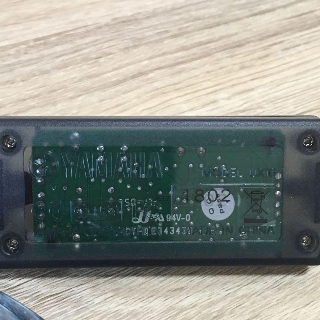 ヤマハ　UX16 YAMAHA USB-MIDI INTERFACE