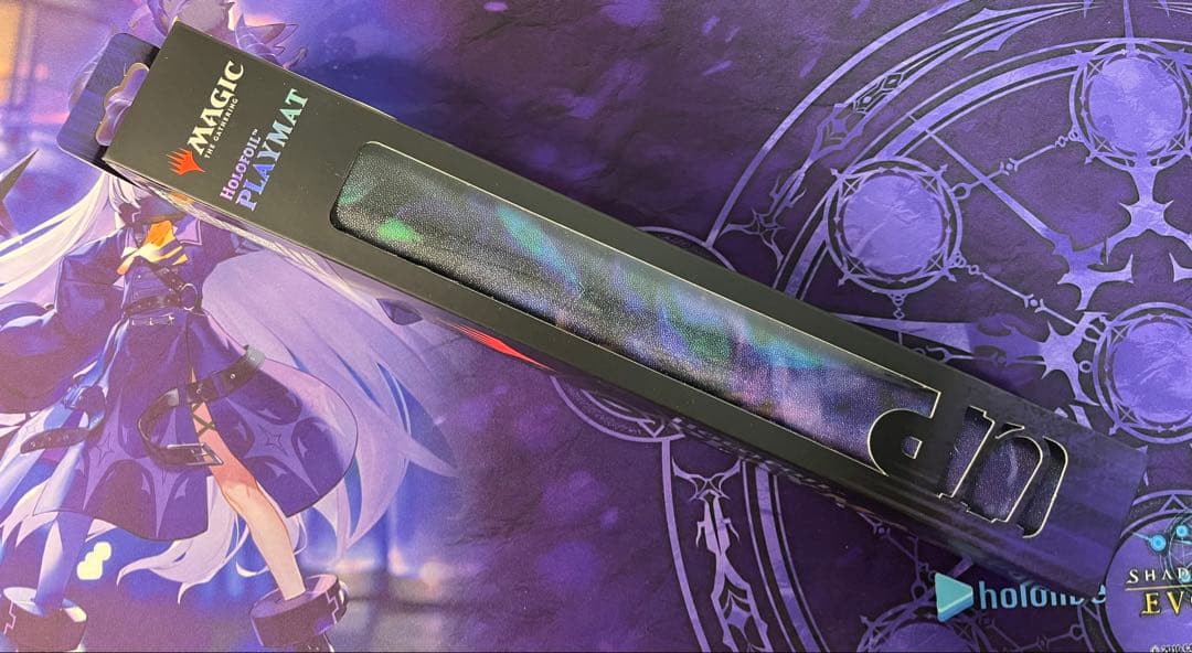 MTG エルドレインの森 ホロフォイルプレイマット クリスタルアップル