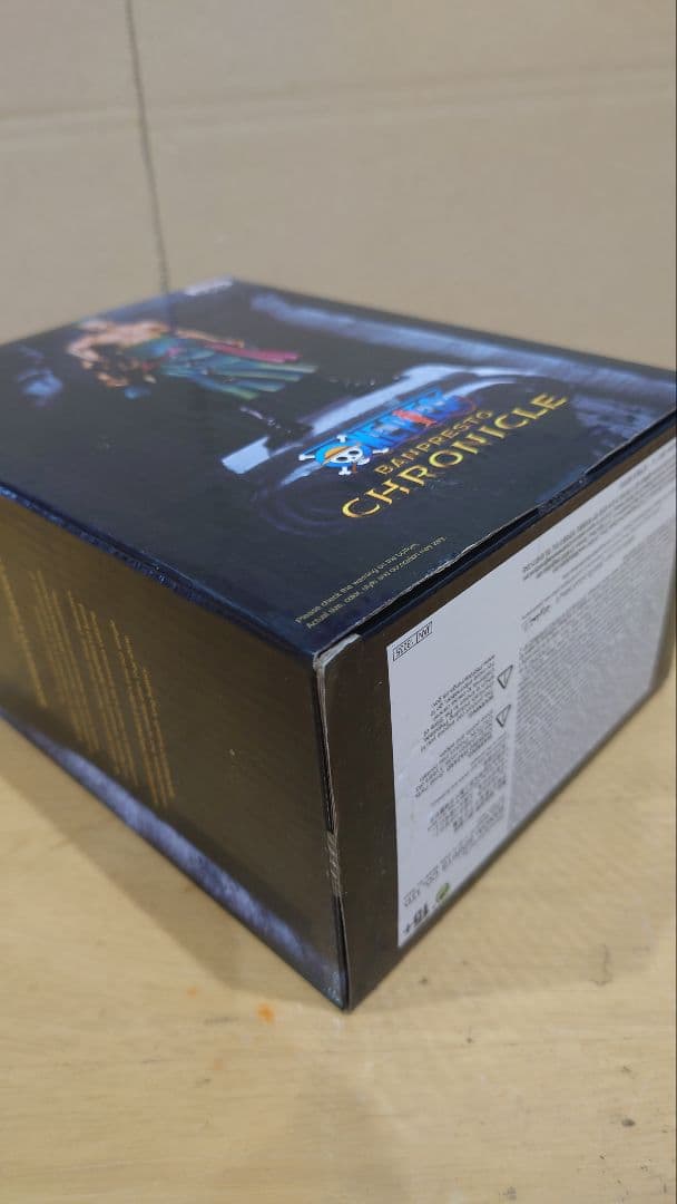 ワンピース フィギュア ゾロ 海外正規品 新品未開封