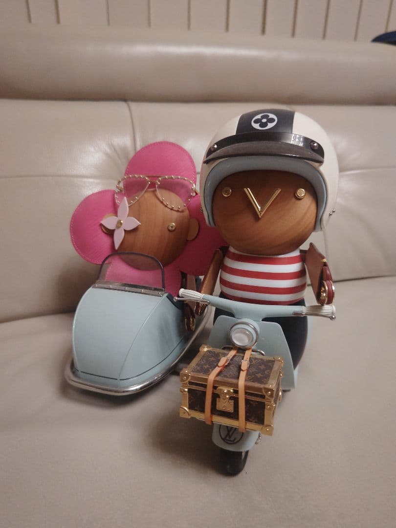 ルイ・ヴィトン ヴィヴィエンヌ　ガストン　サイドカー