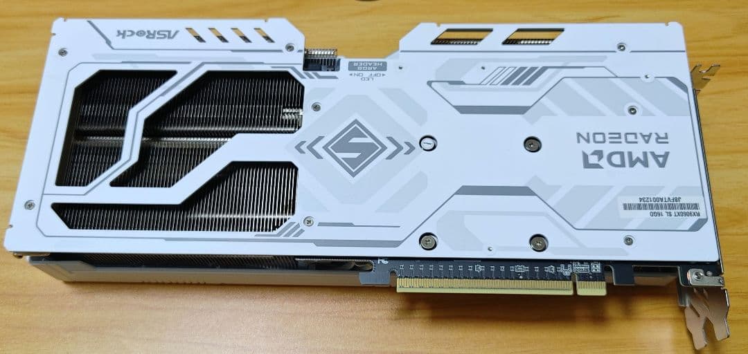 グラフィックボード・グラボ・ビデオカード ASRock RADEON RX9060XT 16GB STEEL LEGEND