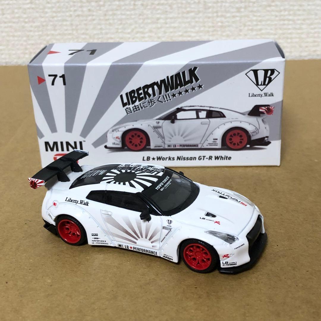 MINIGT ミニGT　トイザらス限定　LBワークス 日産GT-R　WHITE