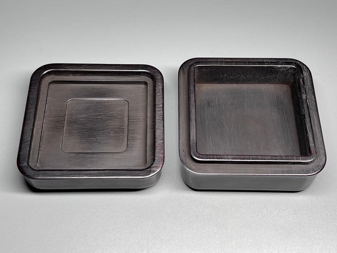 木製　小物入れ　紫檀　牡丹花　浮き彫り　極細工　文房具　中国美術　香合　美品