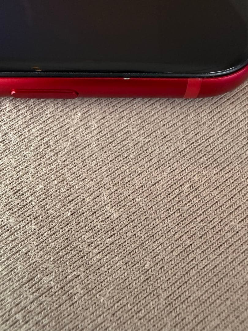 Apple iPhone SE (第3世代) PRODUCT(RED)