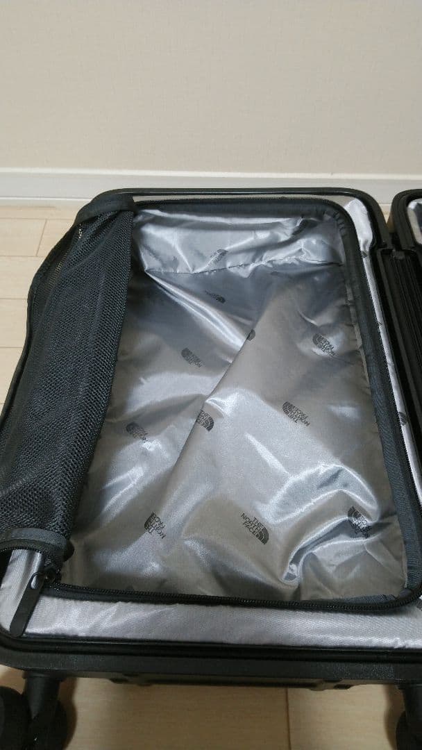 THE NORTH FACE NM32367 キャリーケース