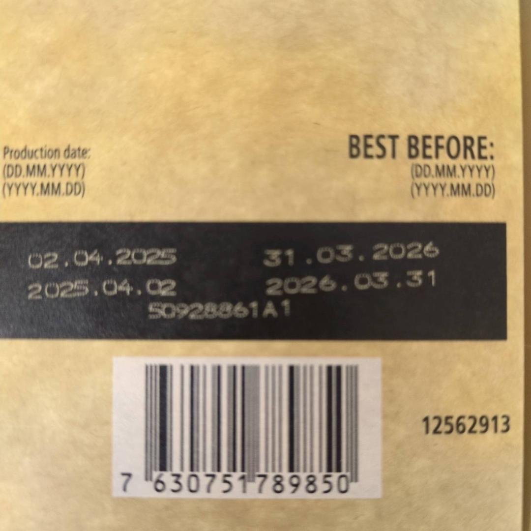 ☆未使用品　NESPRESSO　エッセンサ ミニ　D30-WH-SP